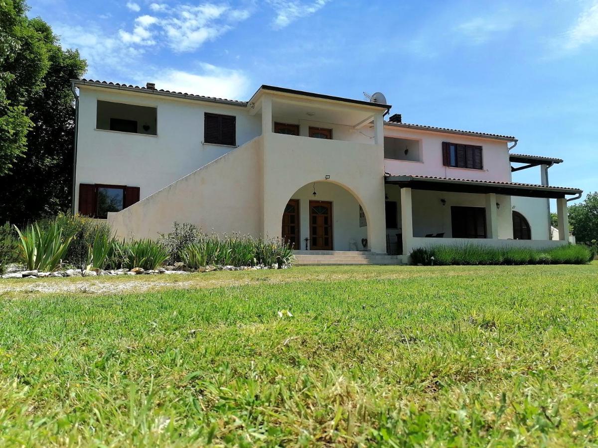 Casa Val Madorso Appartement Peroj Buitenkant foto