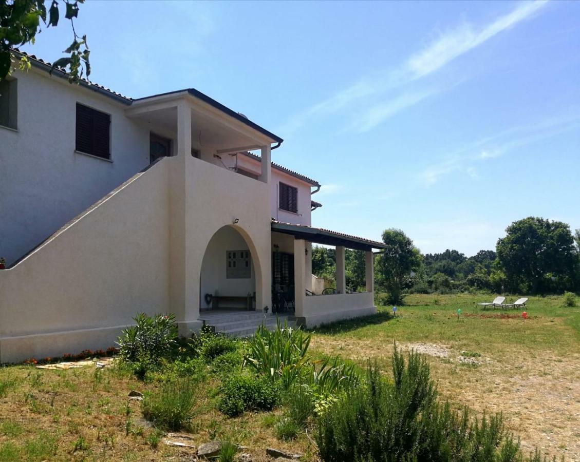 Casa Val Madorso Appartement Peroj Buitenkant foto