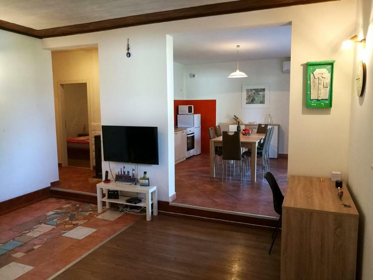 Casa Val Madorso Appartement Peroj Buitenkant foto